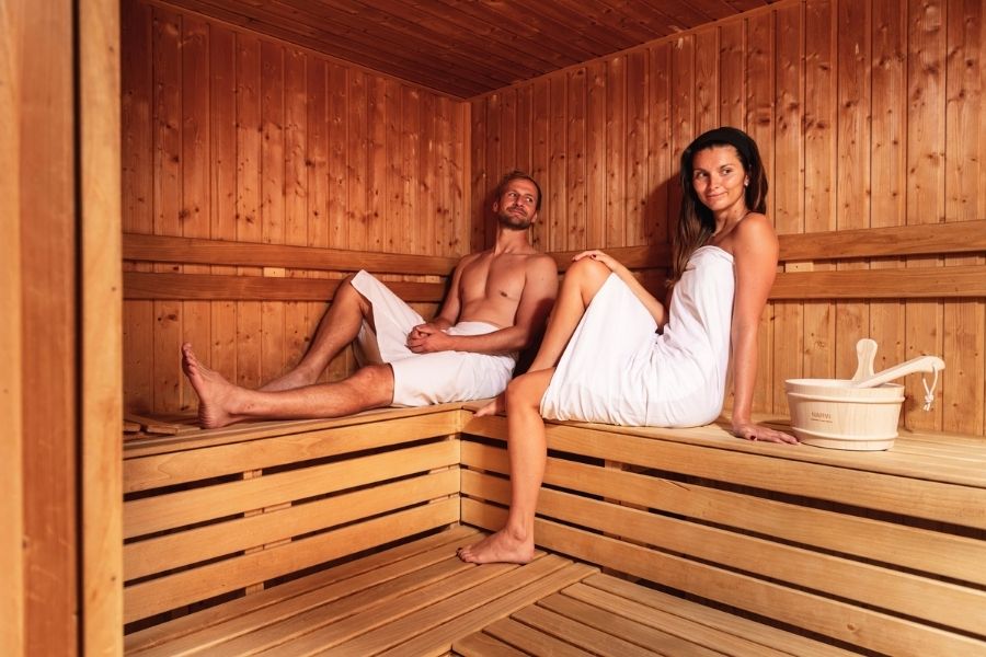 61b310c8139db_lazne-bechyne-sauna.jpg